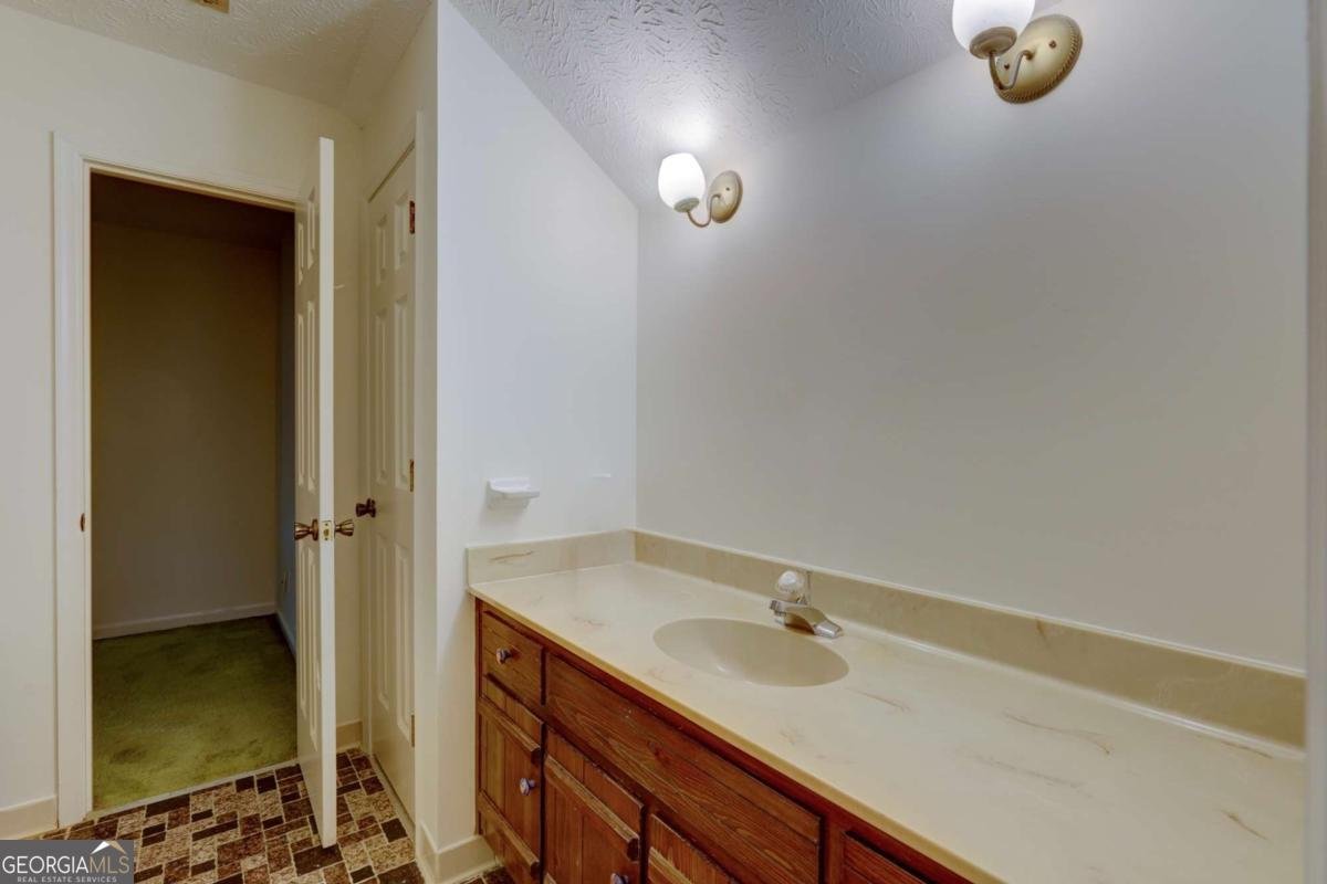 2737 Hearthstone Circle Marietta - Photo 39