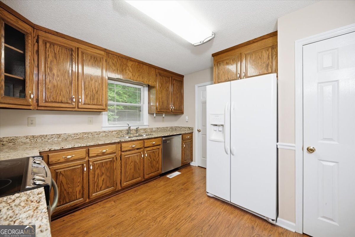 654 Fairmont Drive Macon - Photo 11