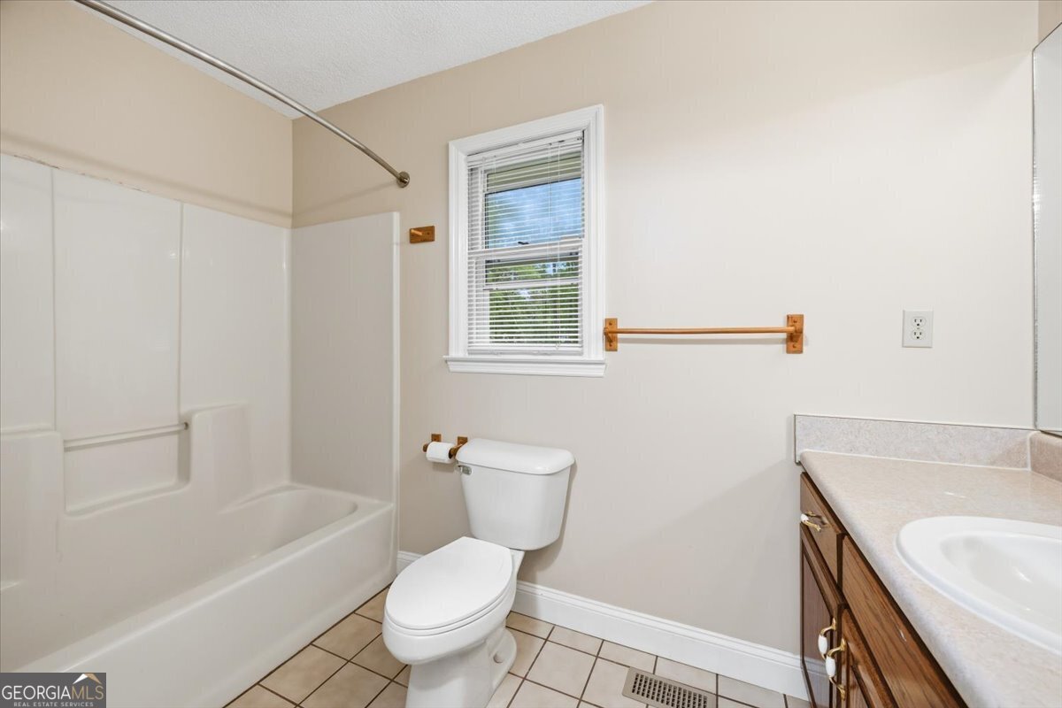 654 Fairmont Drive Macon - Photo 25