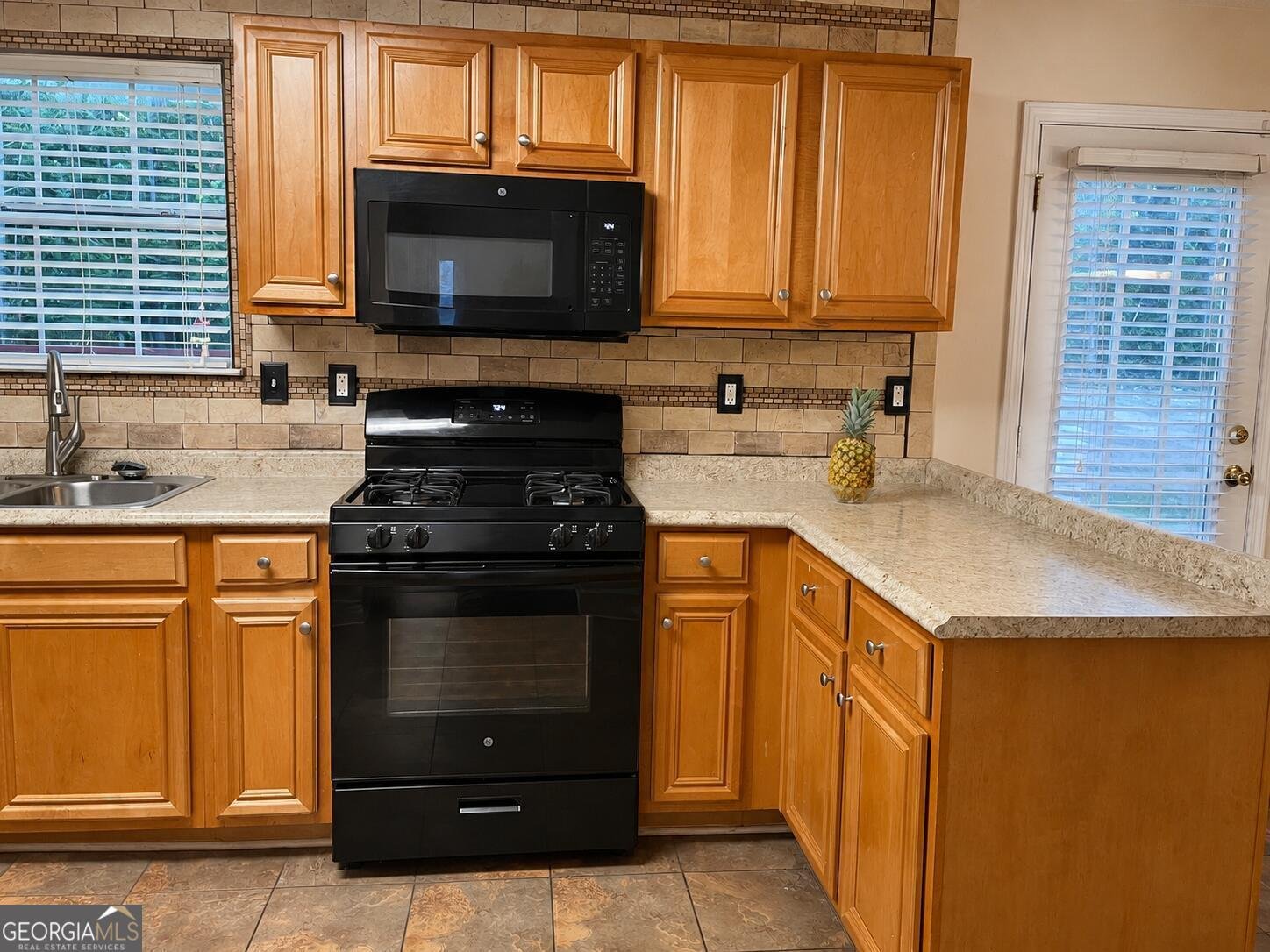 4889 Triger Lane Fairburn - Photo 7
