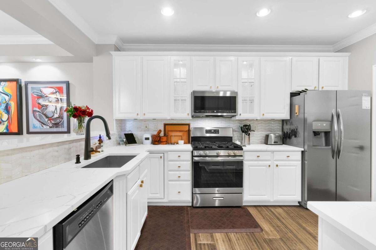 560 Dutch Valley Road Atlanta - Photo 19