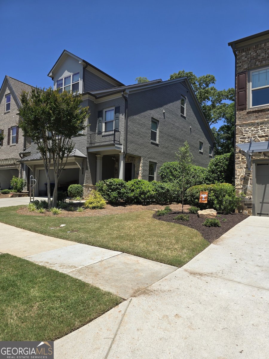 10012 Windalier Way Roswell - main photo