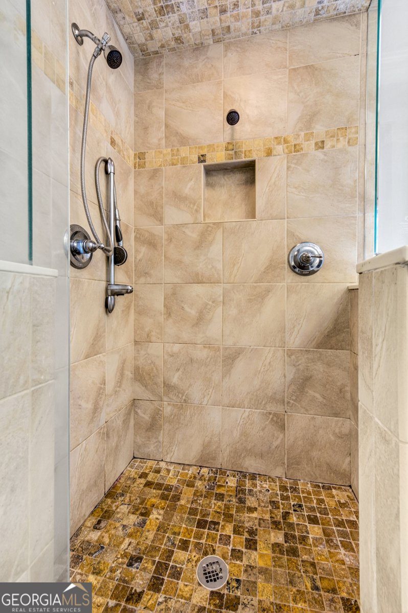 306 Horseshoe Bend Statham - Photo 96