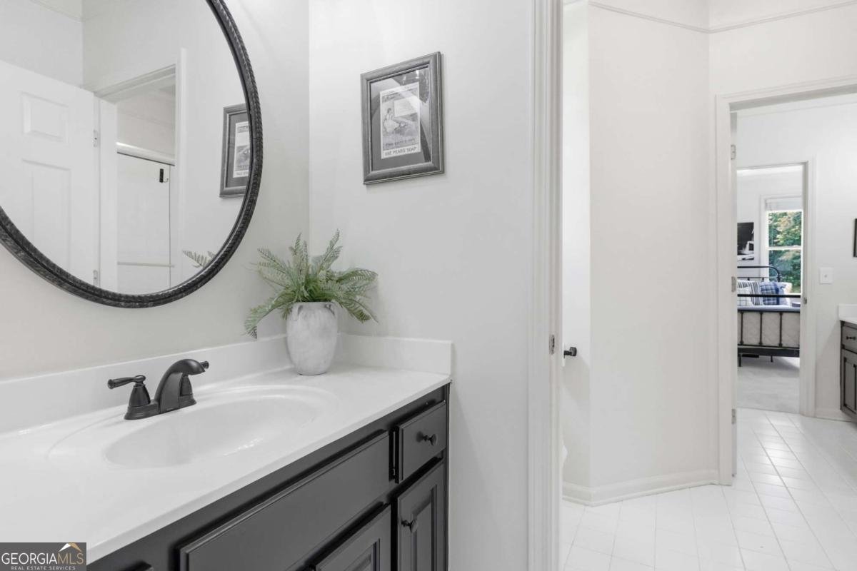 360 Coach House Lane Milton - Photo 32