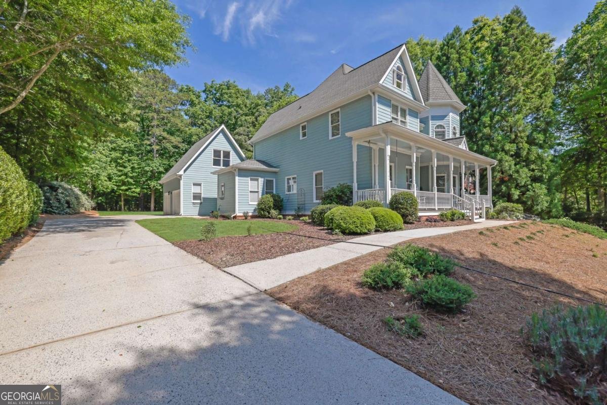 360 Coach House Lane Milton - Photo 6