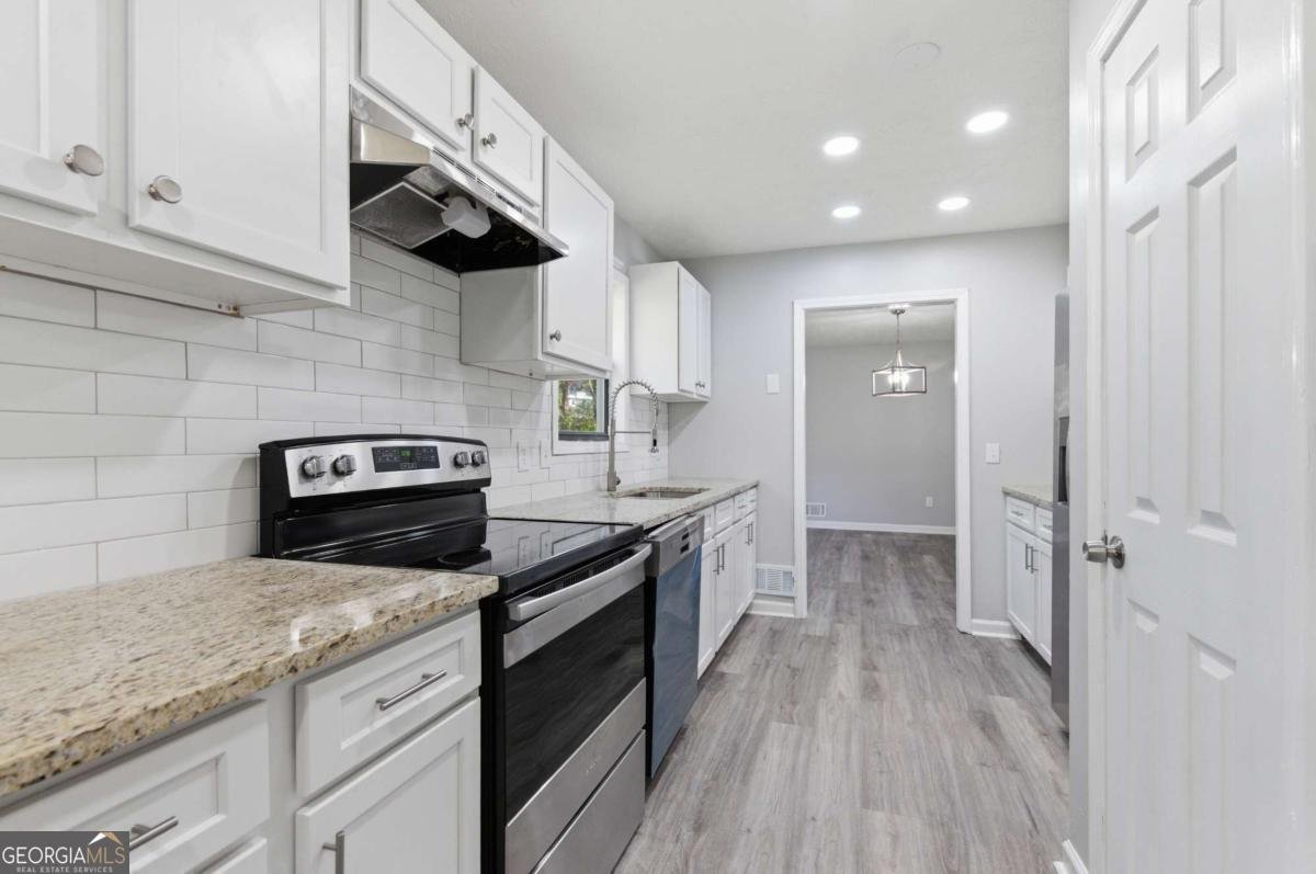 4380 Cary Drive Snellville - Photo 18