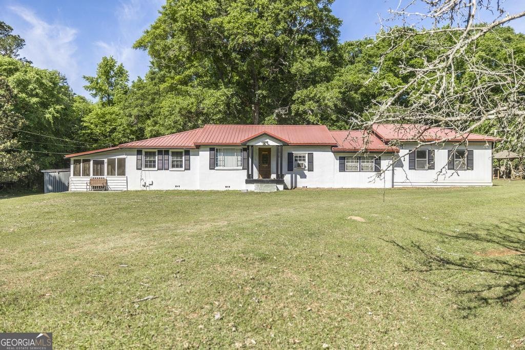 8494 Lower Thomaston Road Lizella - main photo