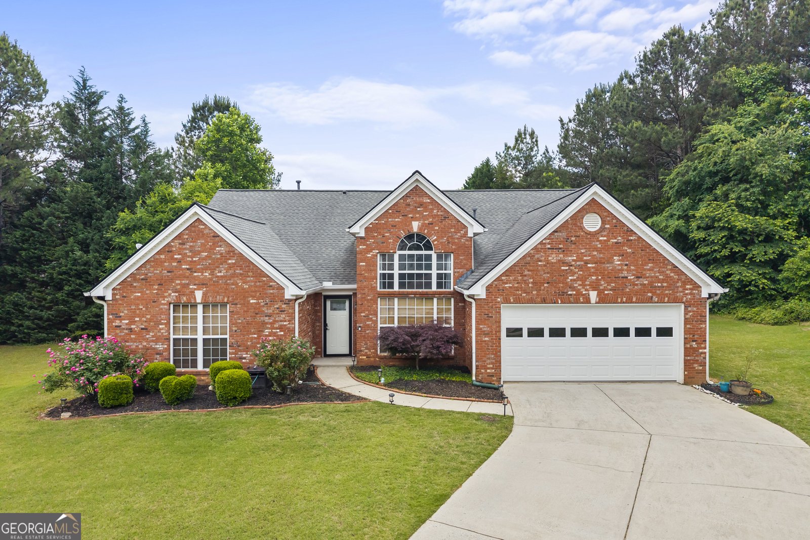 935 Waldwick Drive Lawrenceville - main photo