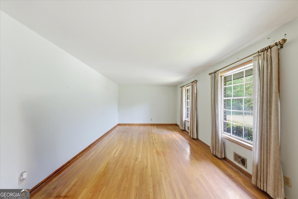199 Lunie Drive Mableton - Photo 8