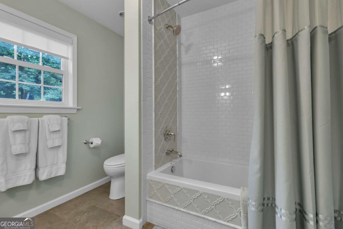 4374 Peachtree Dunwoody Road Atlanta - Photo 27