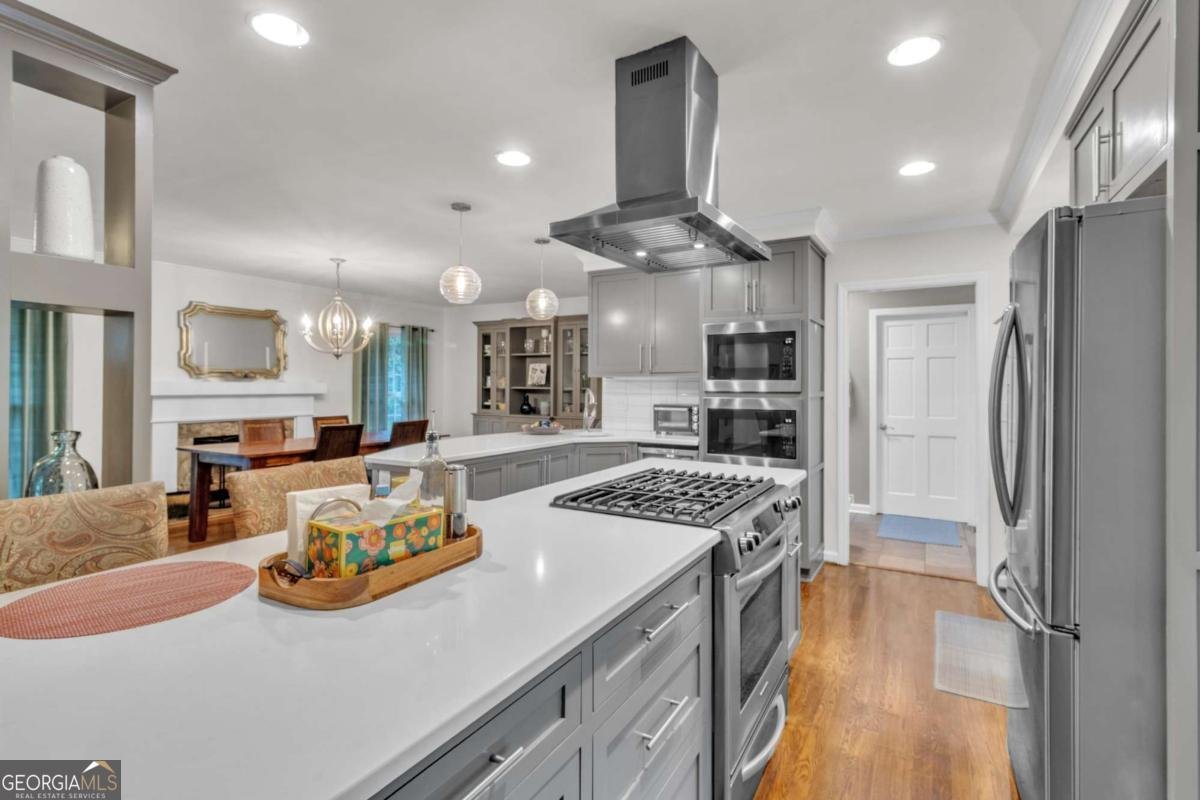 4374 Peachtree Dunwoody Road Atlanta - Photo 9