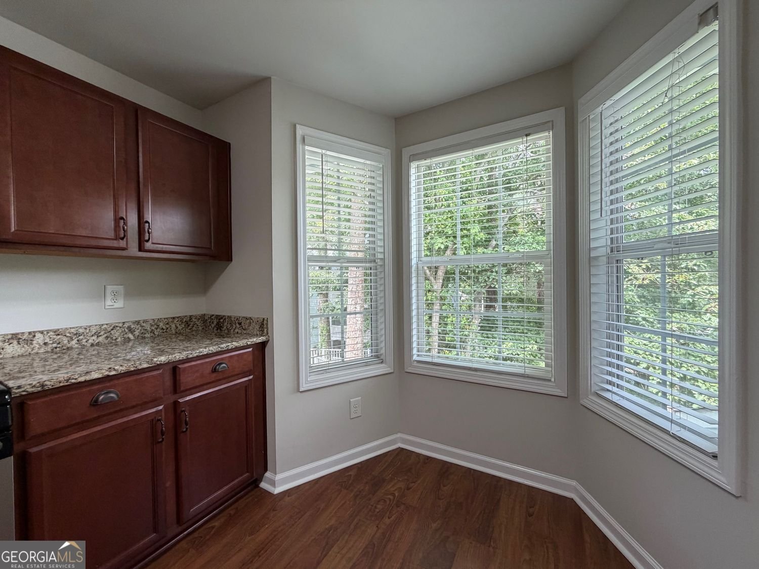 3921 Riverlook Parkway Marietta - Photo 9