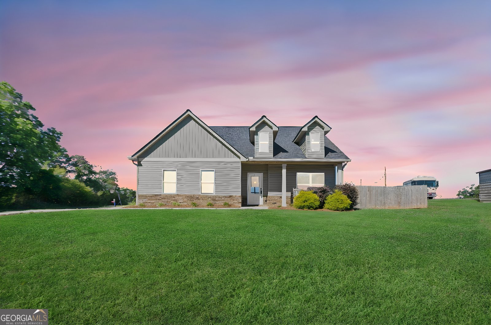 64 Neal Little Road Carnesville - main photo