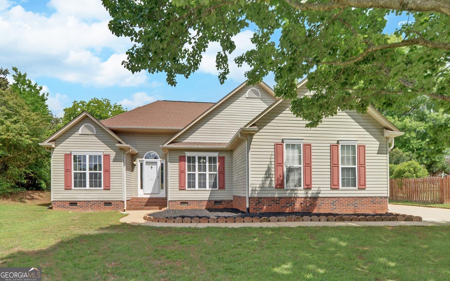 507 Laurens Drive Anderson - main photo