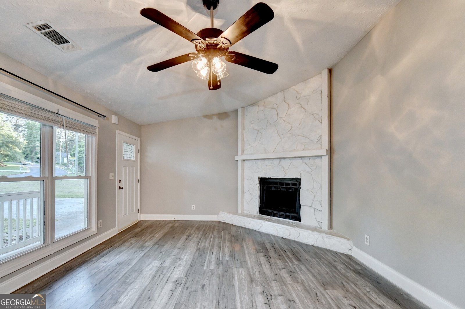 1460 Brays Mill Trace Lawrenceville - Photo 14