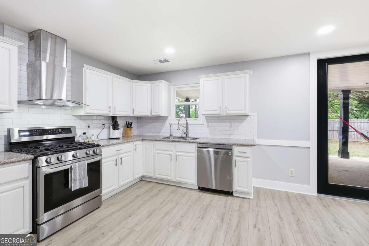 973 Sentry Court Lawrenceville - Photo 11
