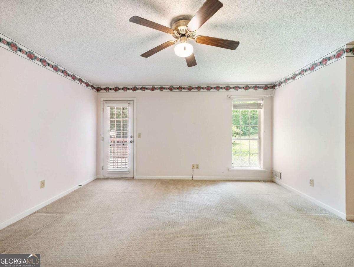 376 Thornwood Circle Mount Airy - Photo 19