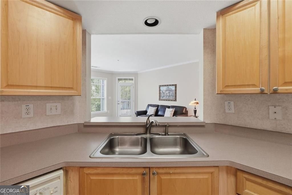 826 Sandringham Drive Alpharetta - Photo 11