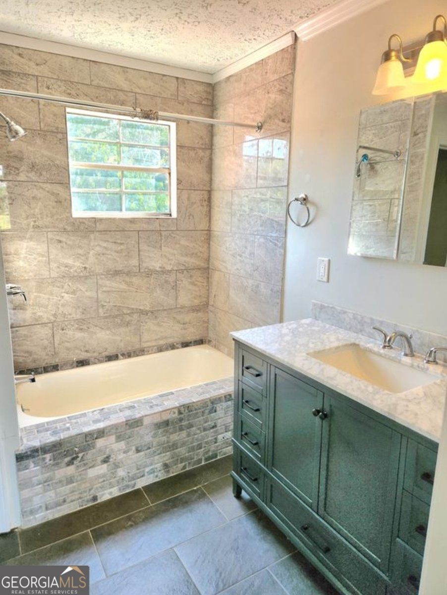 105 Wilson Street Greensboro - Photo 14