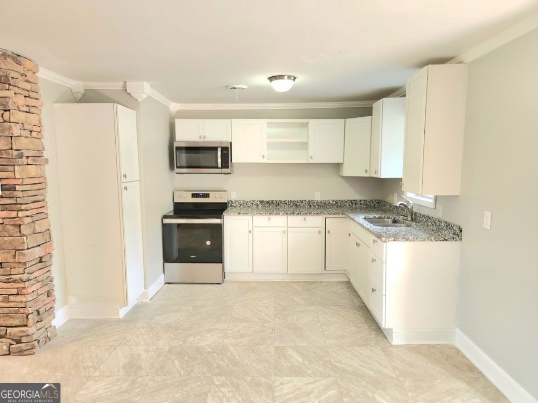 105 Wilson Street Greensboro - Photo 9