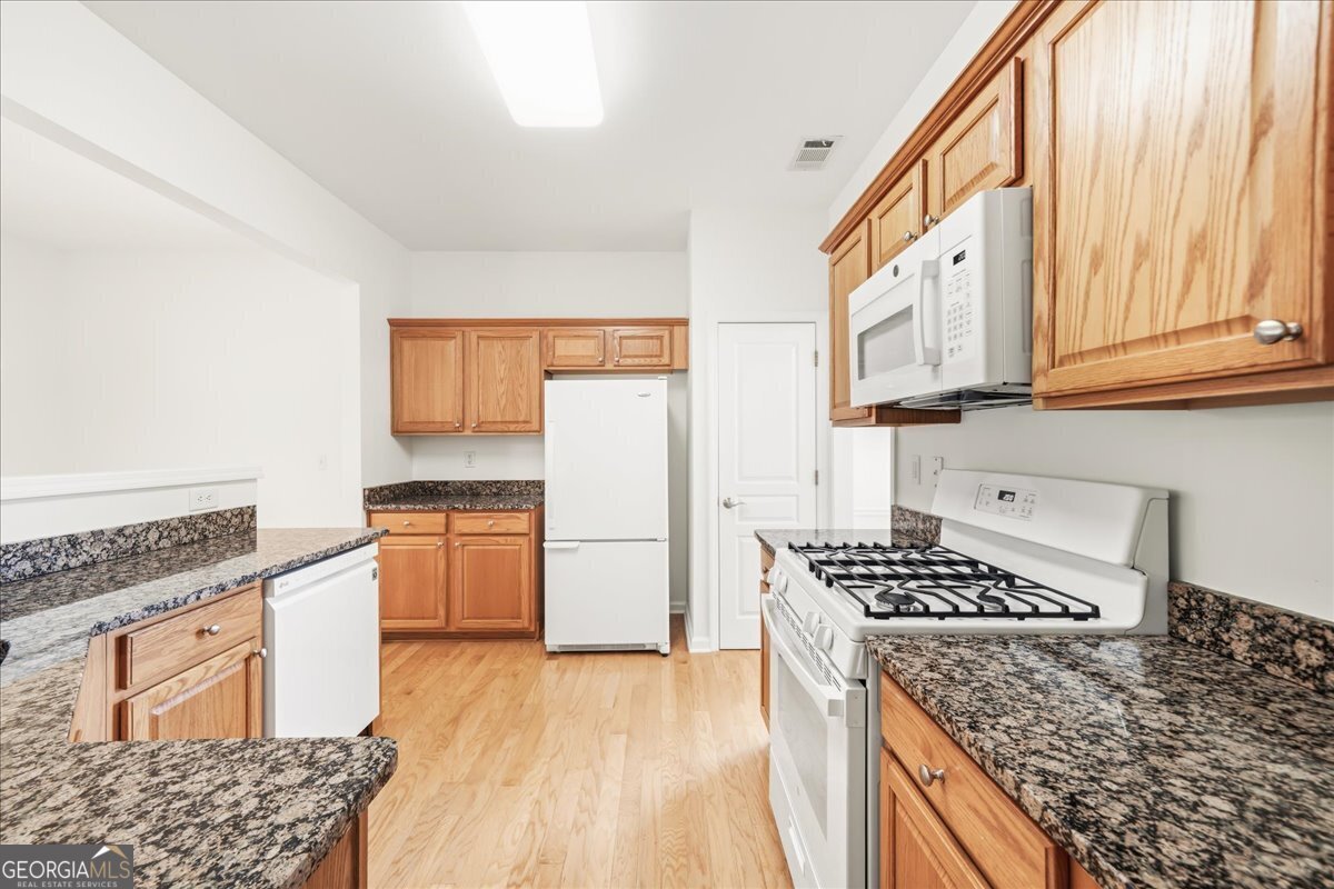 136 Churchcliff Drive Woodstock - Photo 14