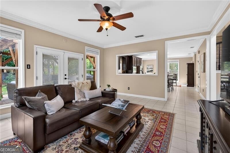 371 Shyrewood Drive Lawrenceville - Photo 12