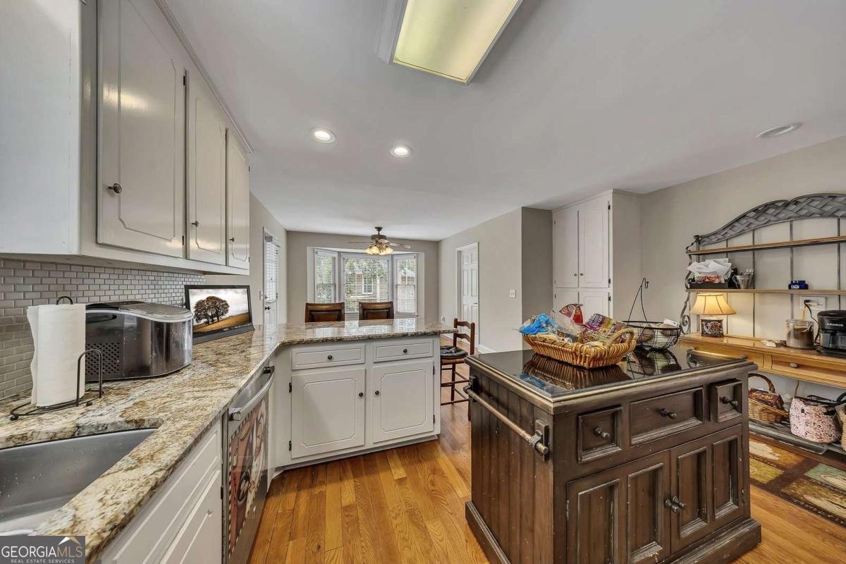 2072 Signal Ridge Chase Kennesaw - Photo 17