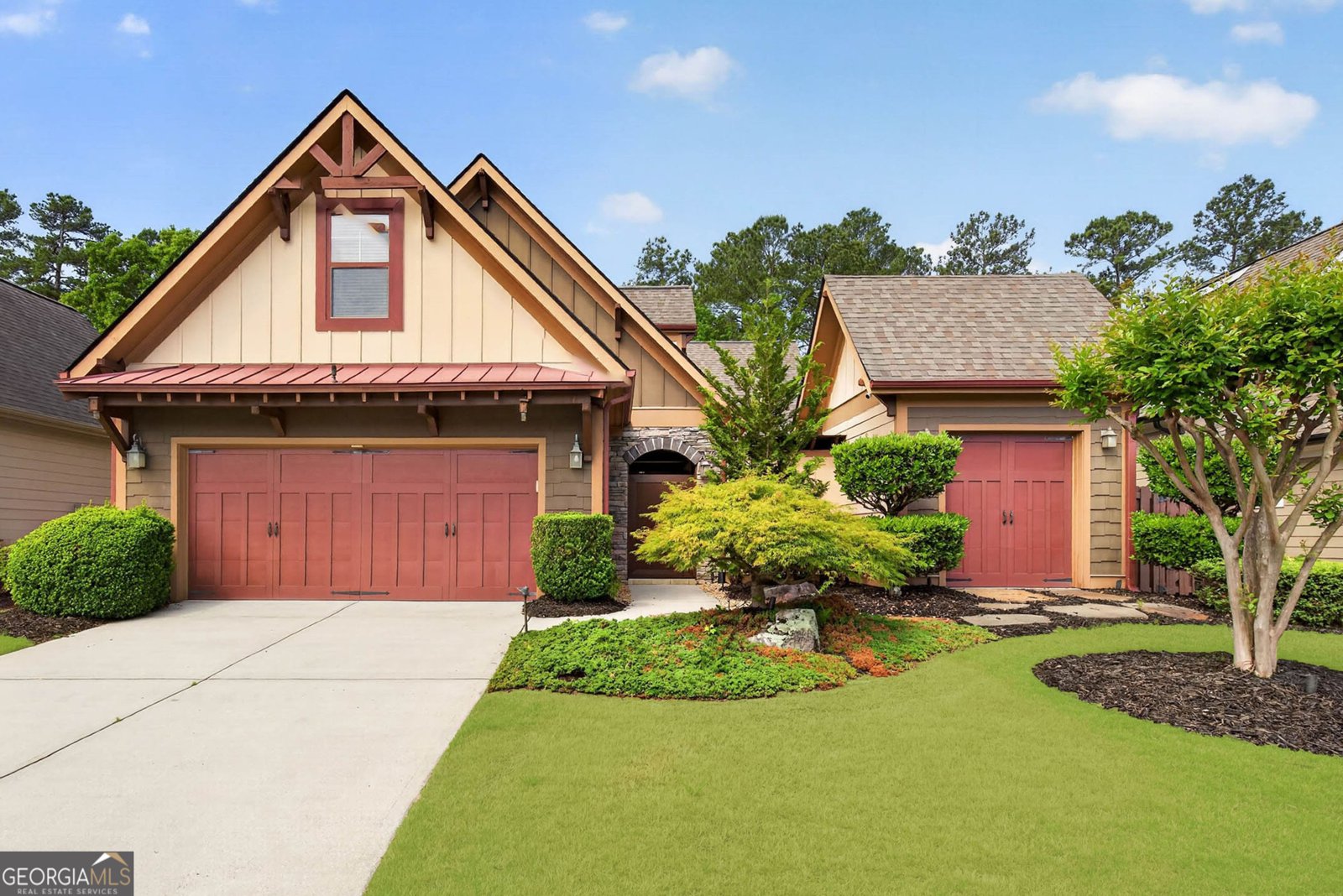 1007 Saranac Park Peachtree City - main photo