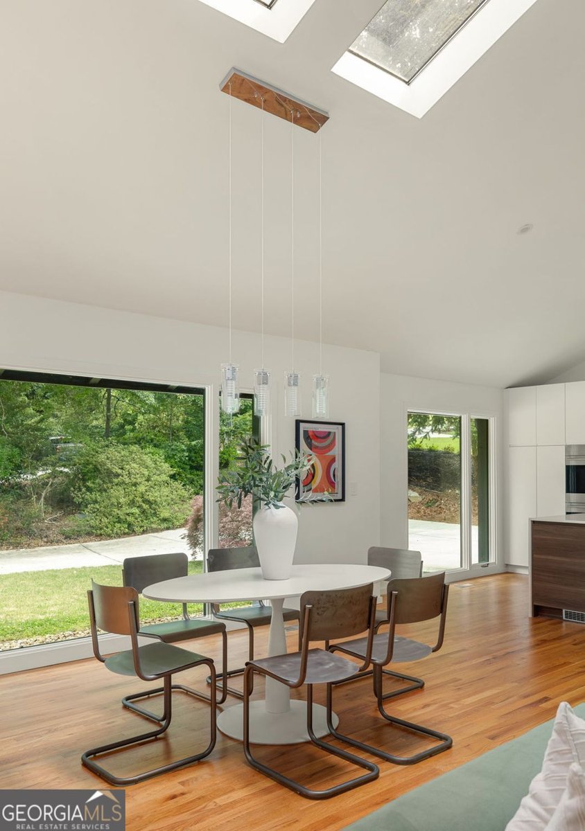 2673 Cosmos Drive Atlanta - Photo 15