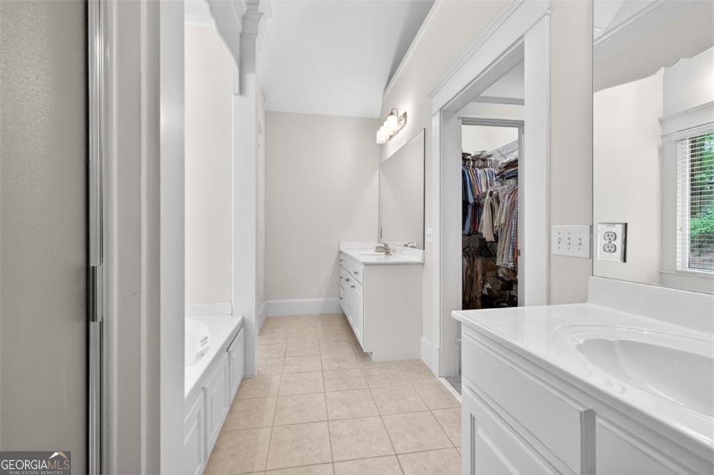 667 Wellington Drive Winder - Photo 38