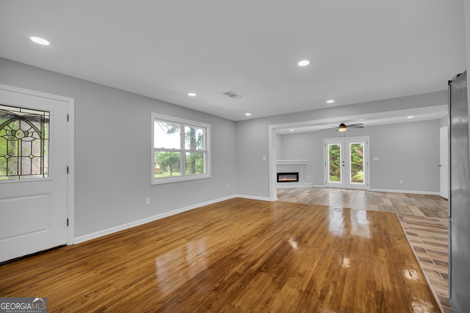 109 Reynolds Drive Greensboro - Photo 8