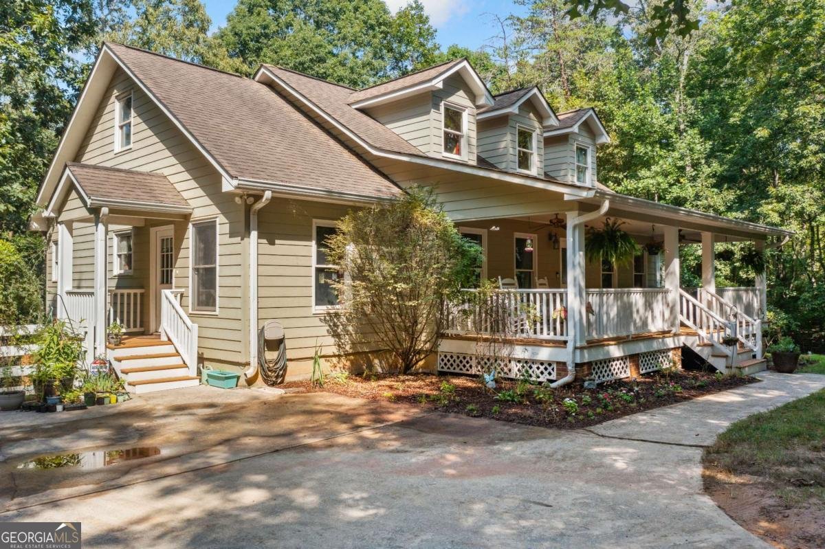 194 Deerfield Drive Dahlonega - main photo