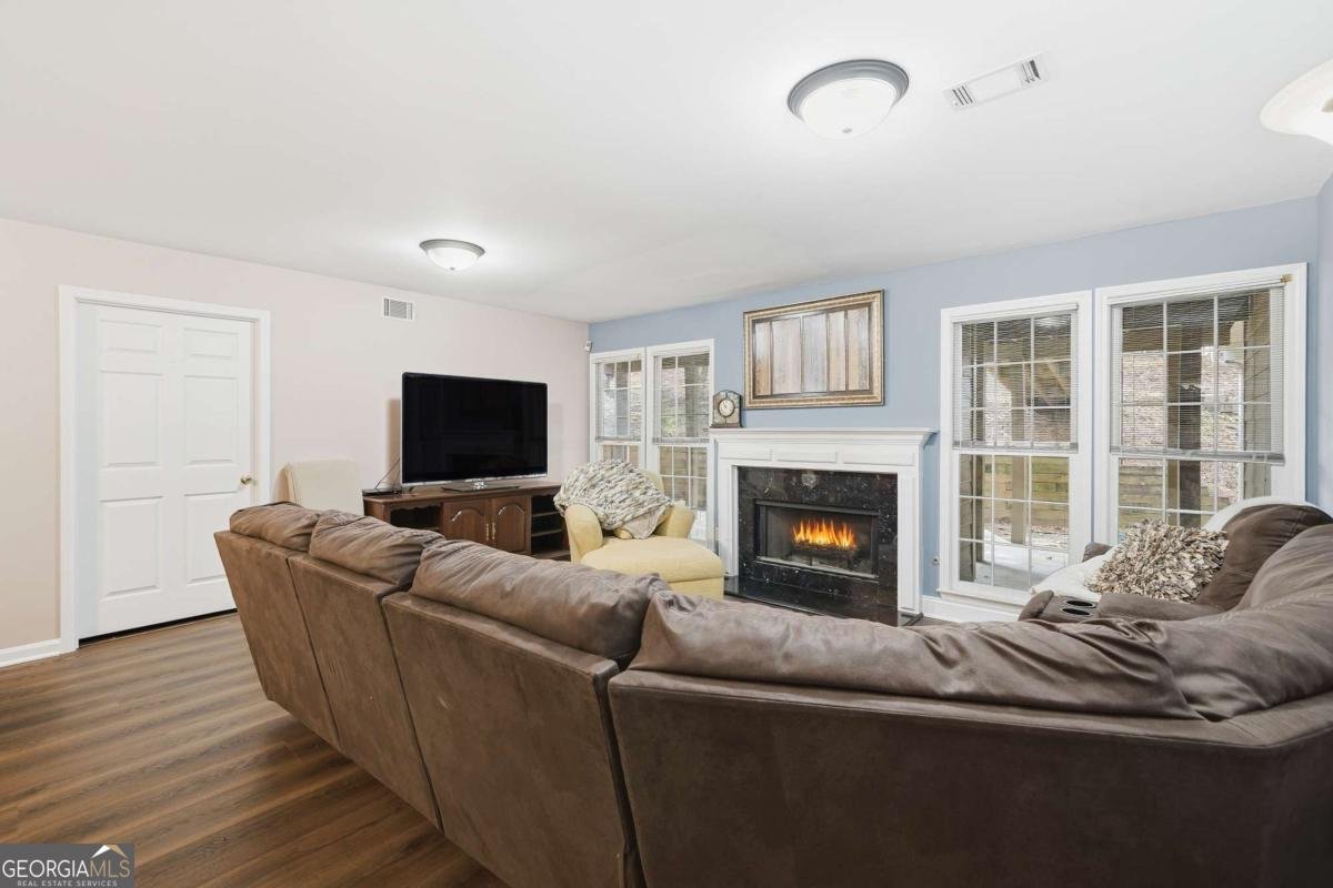 945 Club Chase Court Roswell - Photo 8