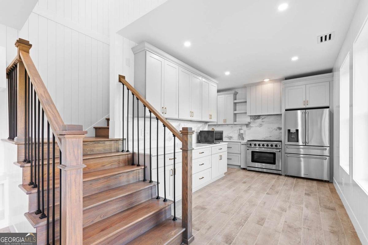 6438 Cherokee Drive Canton - Photo 11