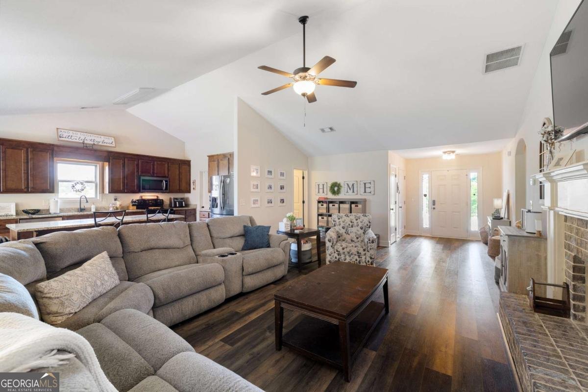 802 Brandon Drive Winder - Photo 8