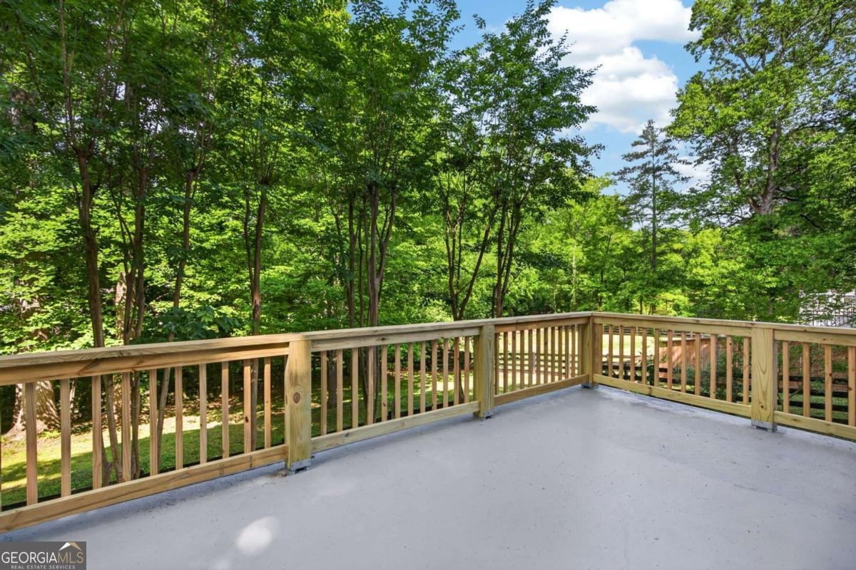 1370 Driftwood Court Roswell - Photo 30