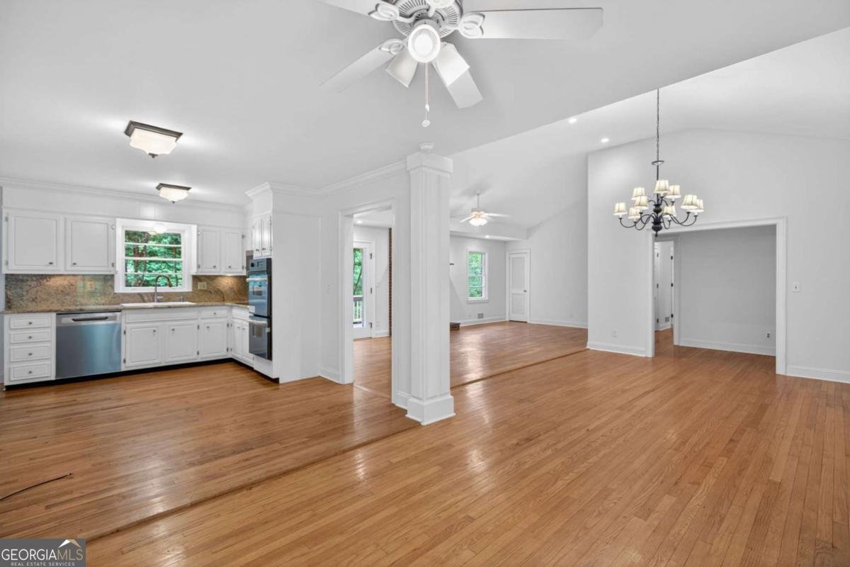1370 Driftwood Court Roswell - Photo 9