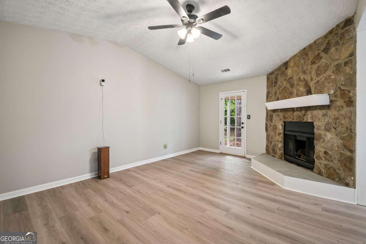 621 Maple Drive Riverdale - Photo 6