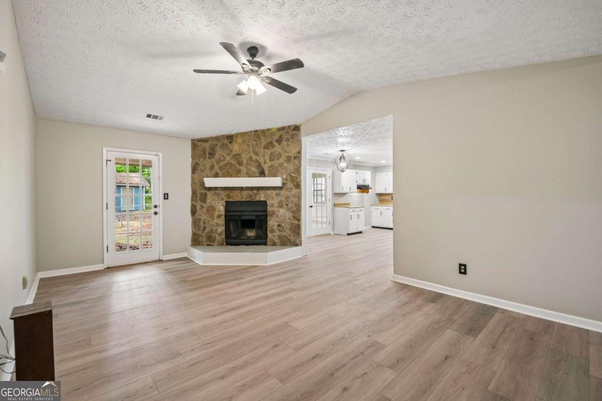 621 Maple Drive Riverdale - Photo 7