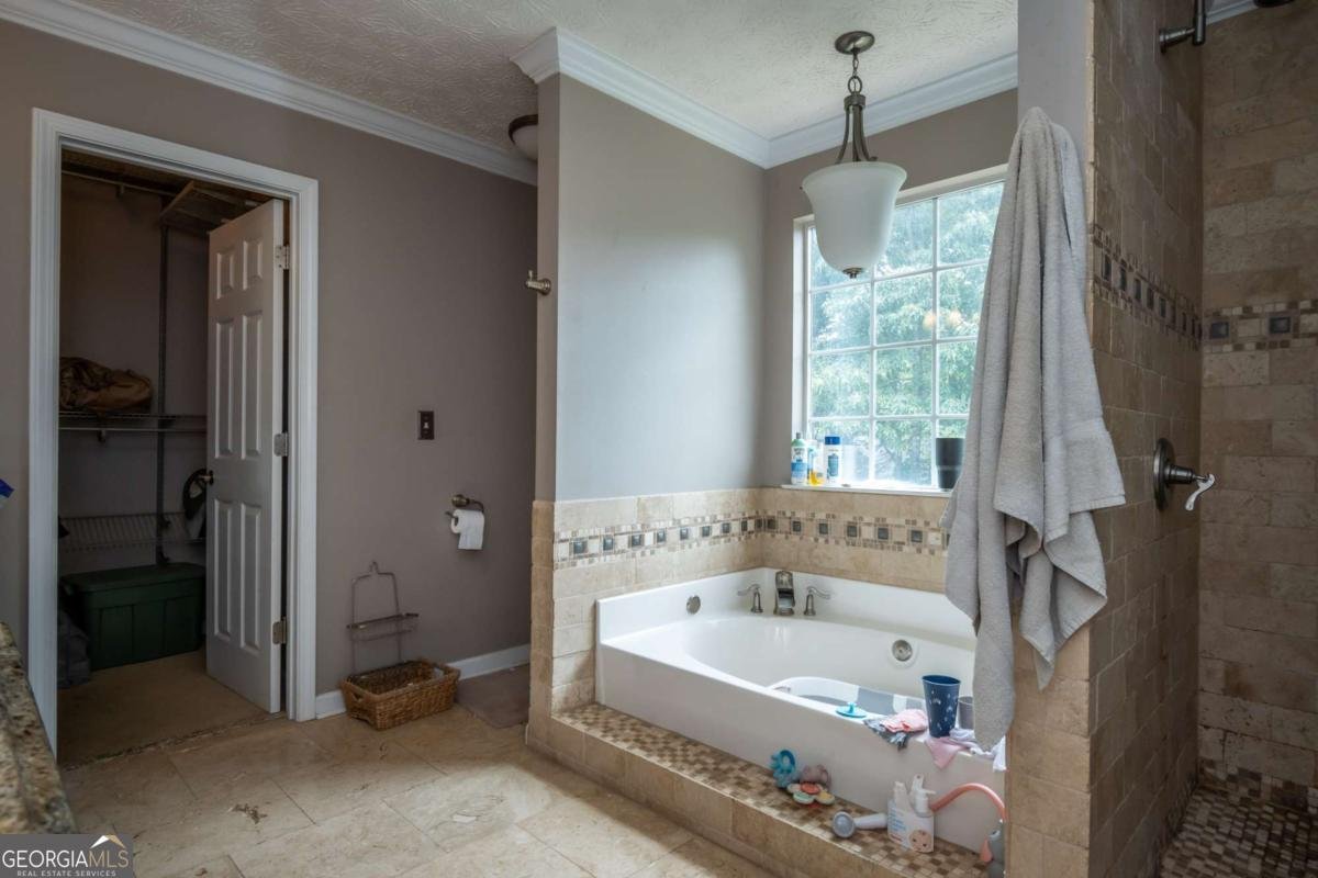 421 Regan Drive Winder - Photo 32