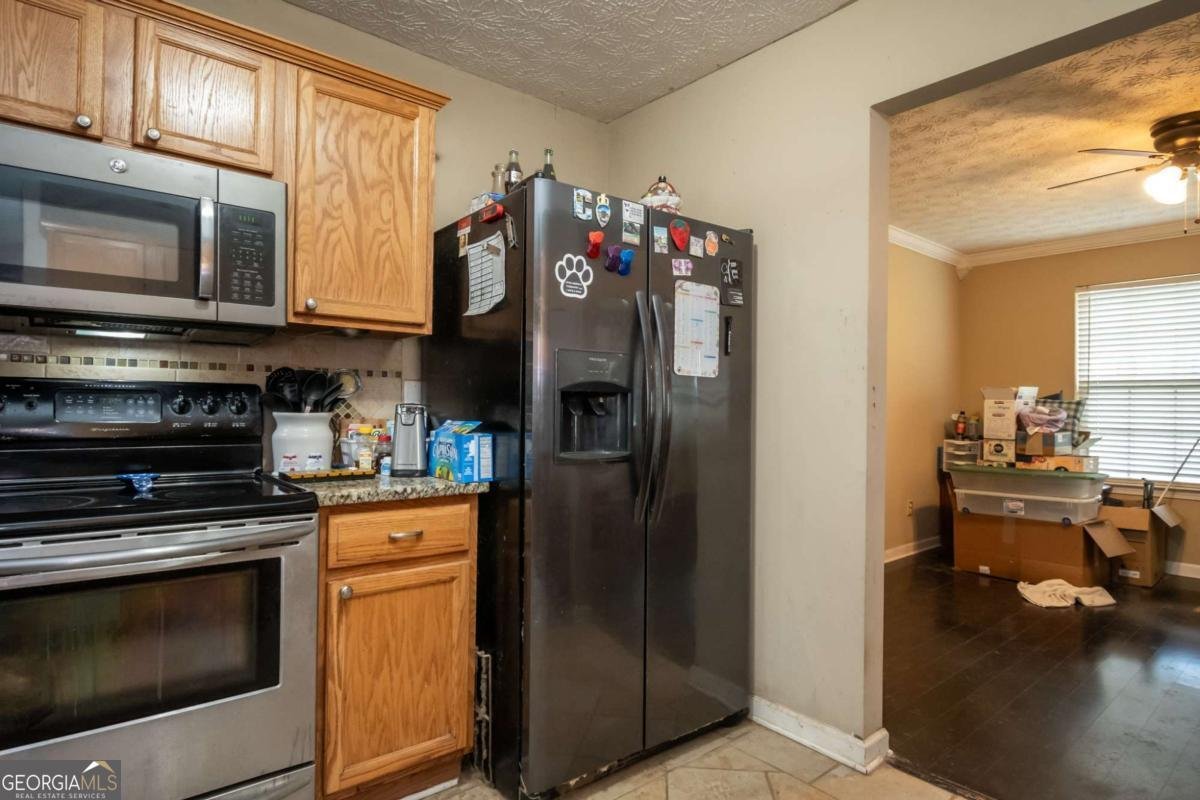 421 Regan Drive Winder - Photo 8