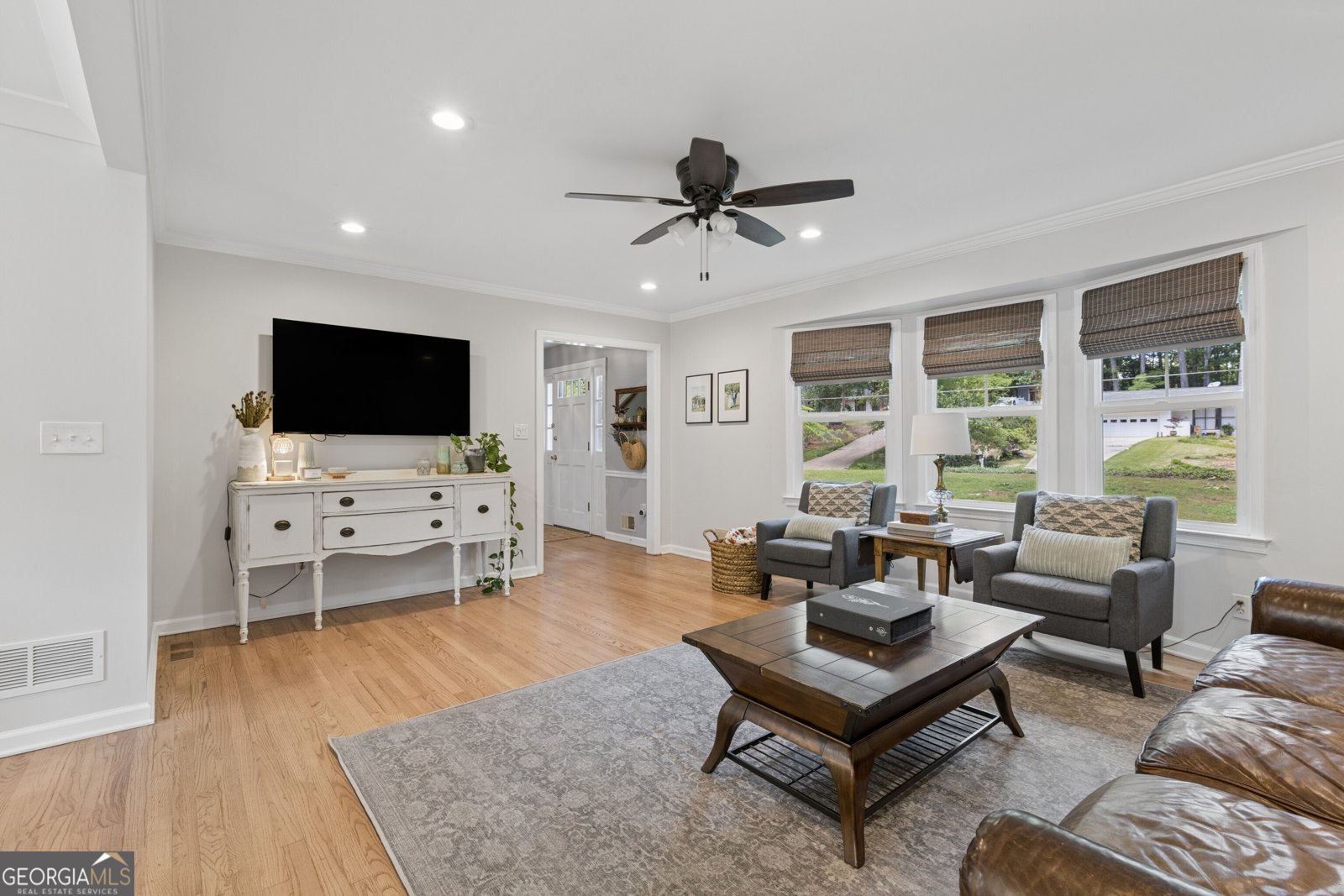 670 Lake Charles Way Roswell - Photo 8