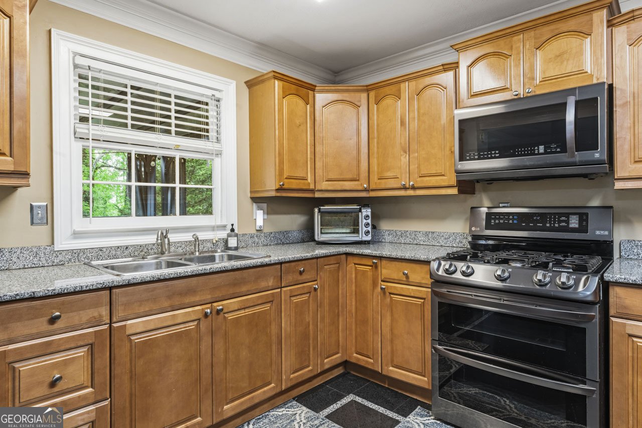 3499 Prince George Street East Point - Photo 15