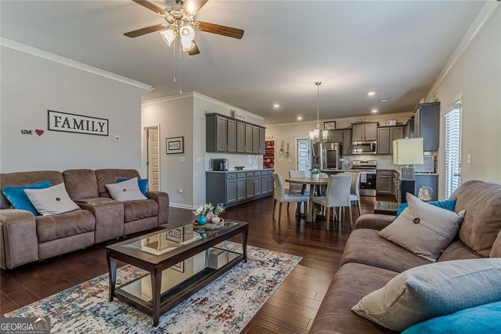 328 Azalea Bloom Drive Loganville - Photo 10