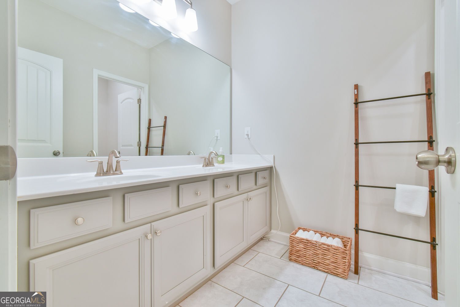 4944 Grace Harris Street Buford - Photo 31