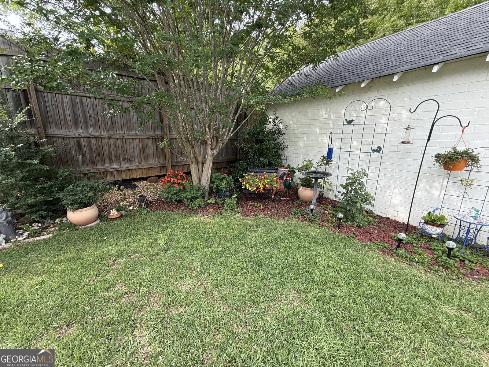 110 Hill Street Thomaston - Photo 19