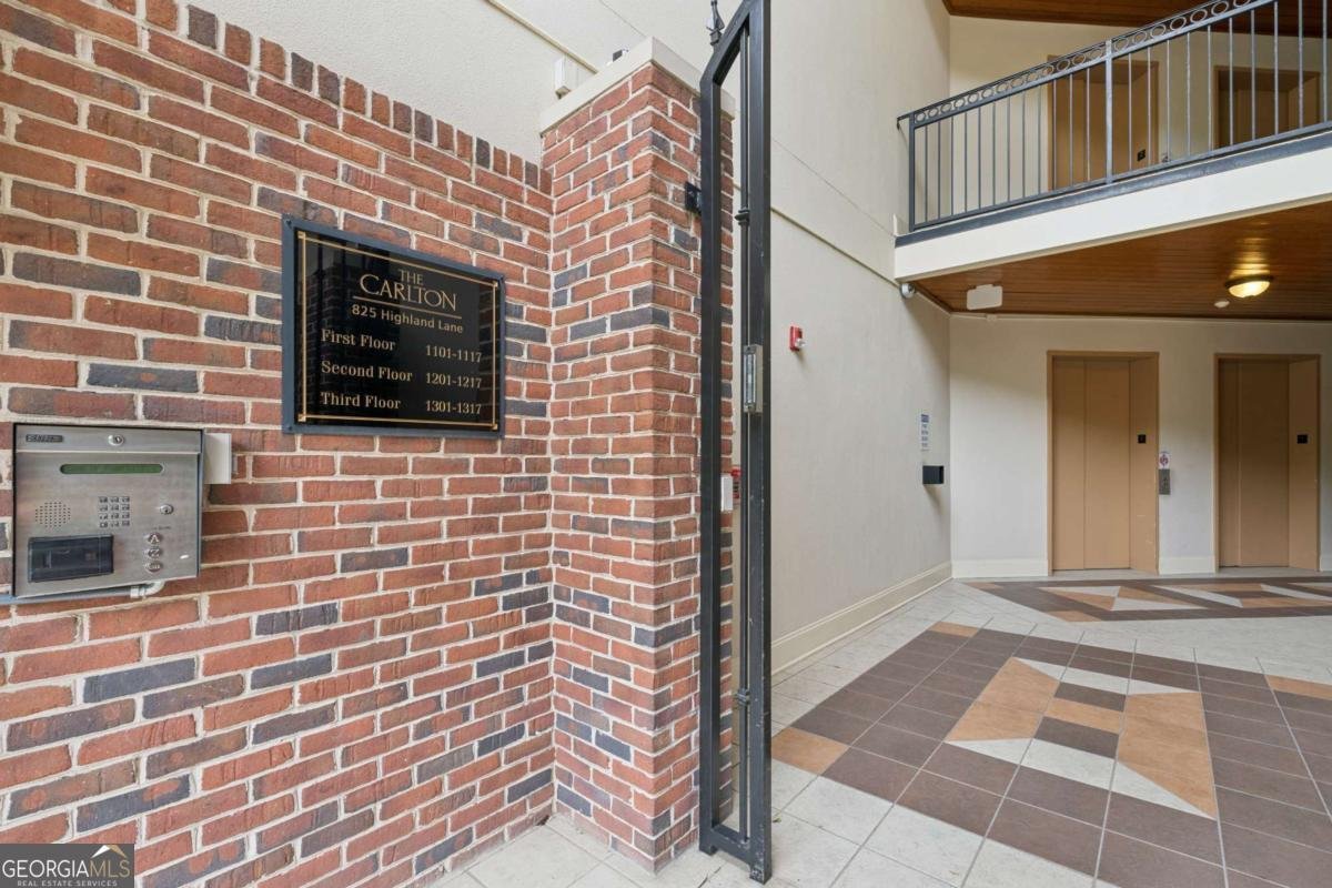 825 Highland Lane Atlanta - Photo 15