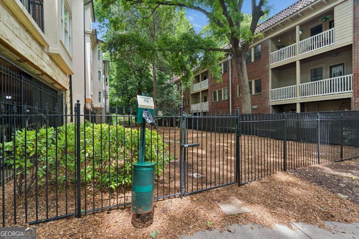 825 Highland Lane Atlanta - Photo 32