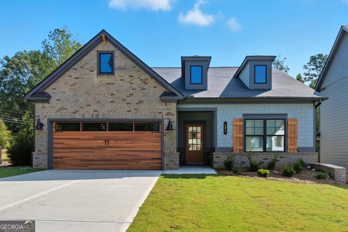 104 Everwood Court Dallas - main photo