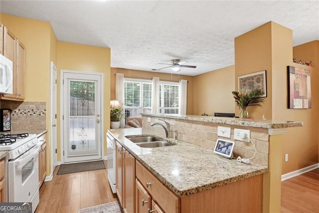 1605 Jackson Trace Court Atlanta - Photo 9